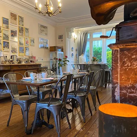 Gasthof Dday Aviators Le Manoir