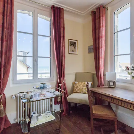 Dday Aviators Le Manoir Gasthof 4*