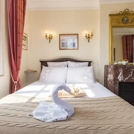 Gasthof Dday Aviators Le Manoir