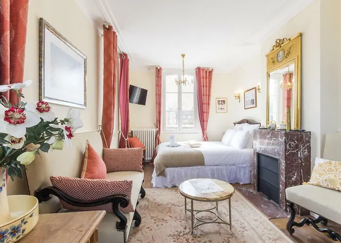 Maison d'hôtes Dday Aviators Le Manoir Arromanches-les-Bains