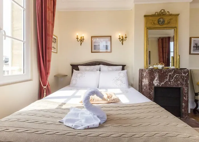 Maison d'hôtes Dday Aviators Le Manoir