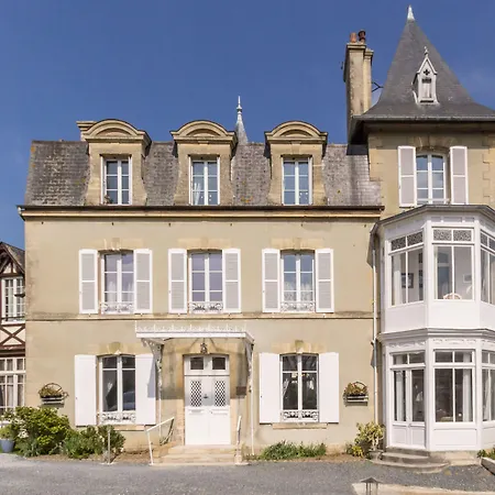 Dday Aviators Le Manoir Penzion 4*