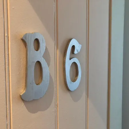 Penzion Dday Aviators Le Manoir Arromanches-les-Bains