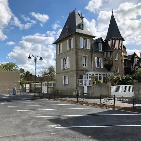 Dday Aviators Le Manoir Penzion Arromanches-les-Bains