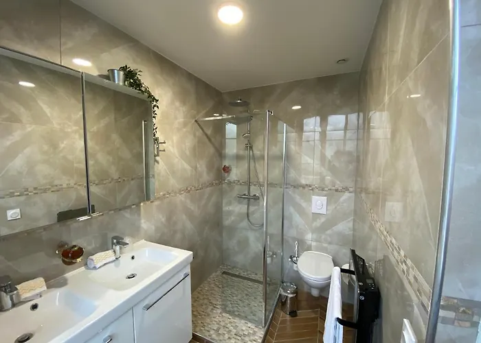 Dday Aviators Le Manoir ارومانش لي بان