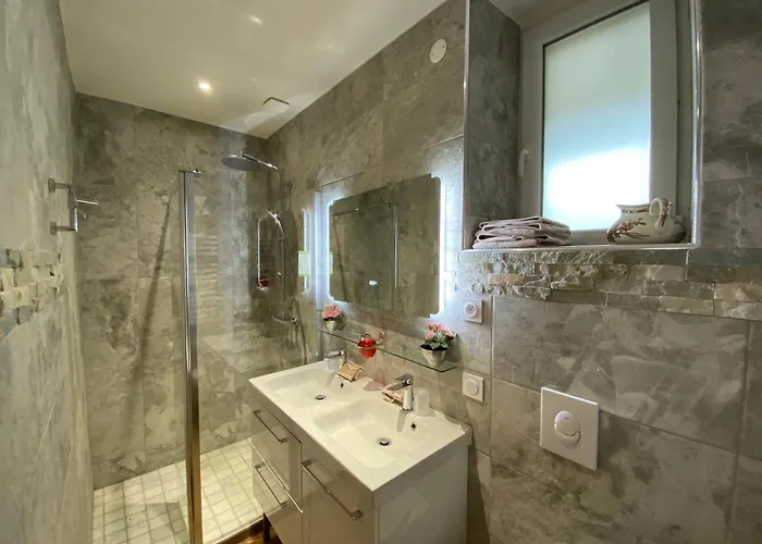 Dday Aviators Le Manoir 4*