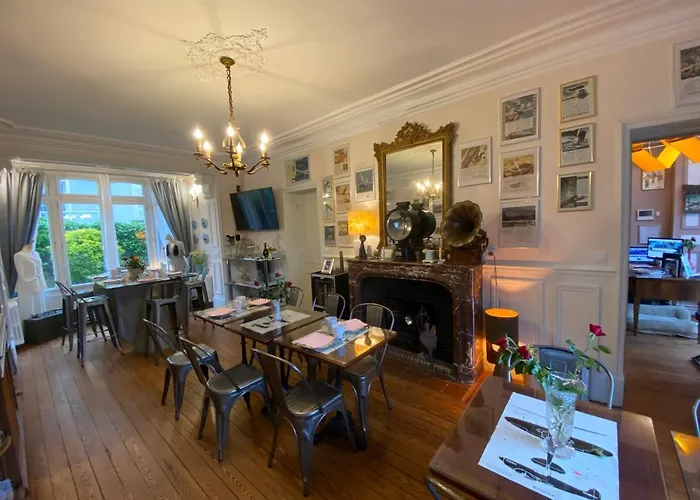 Dday Aviators Le Manoir Guest house 4*