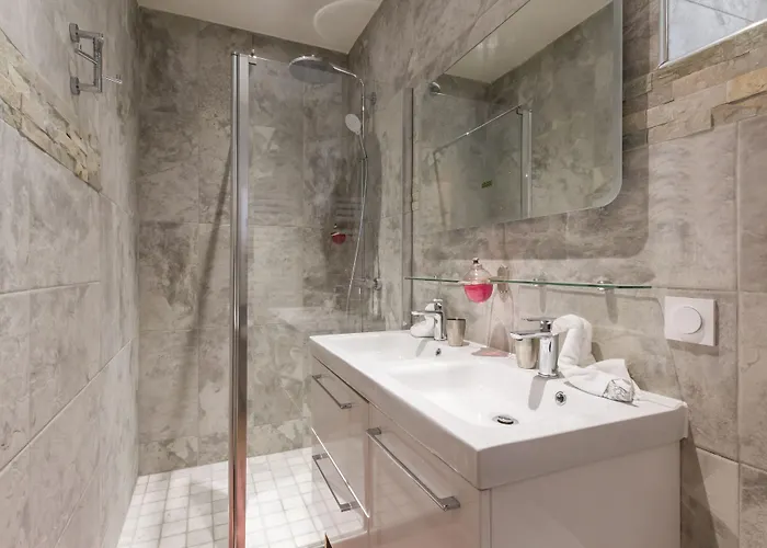 بيت ضيافة Dday Aviators Le Manoir 4*